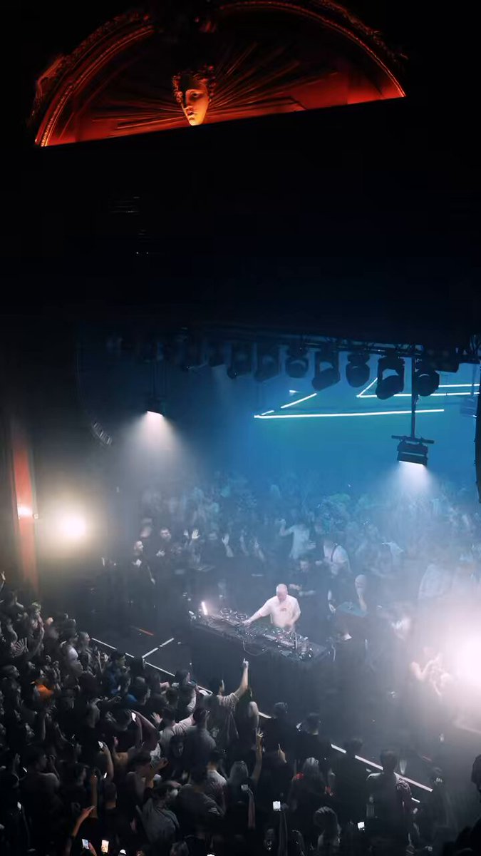 Keepin’ it pumpin at KOKO. what a gaff