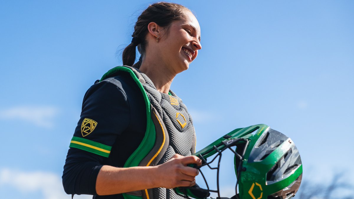 Once a Duck, always a Duck. Thank you, Emma Kauf 💚 #GoDucks #Version6