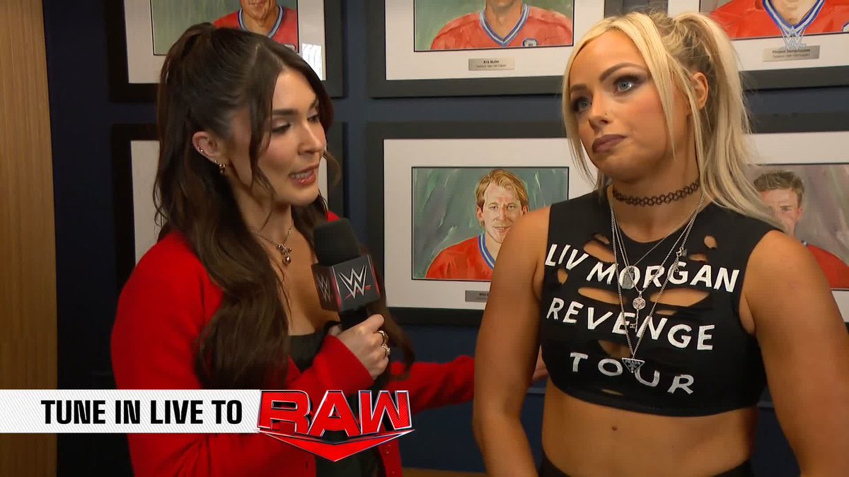 #LMRT is just getting started... #WWERaw