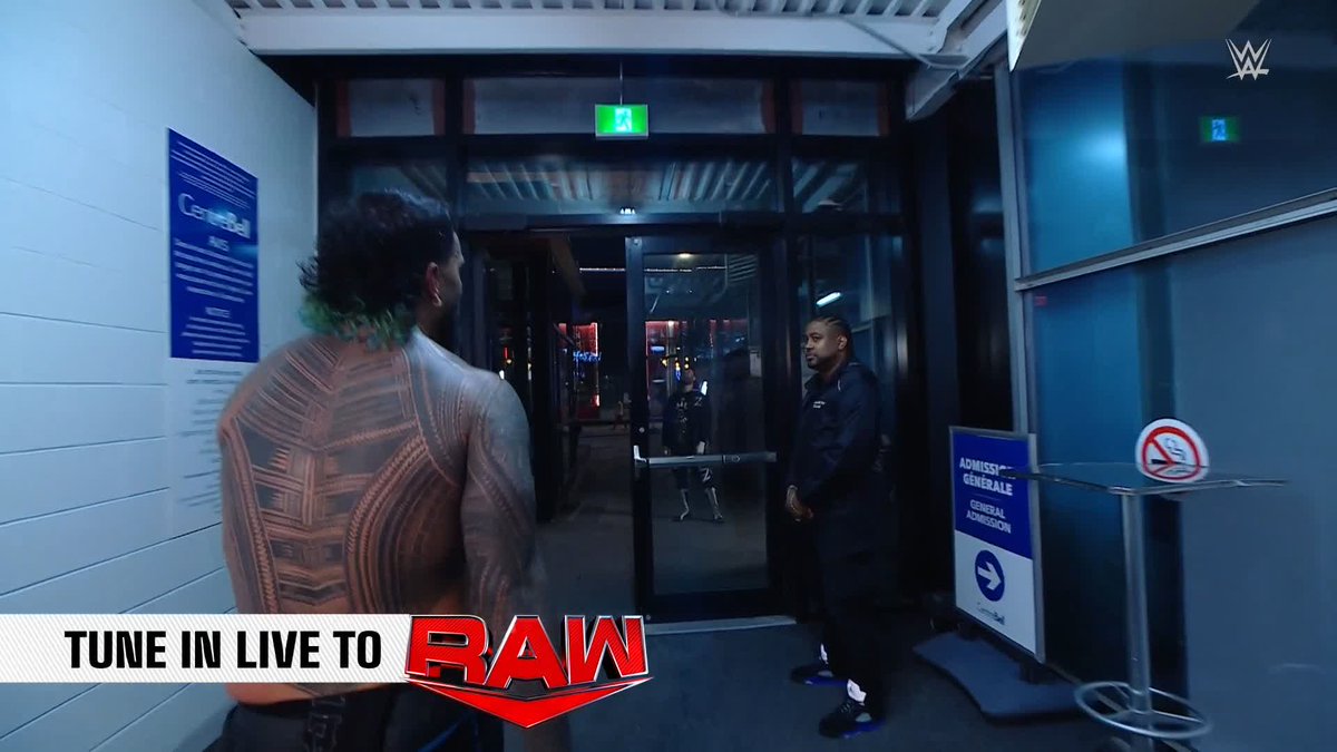WELCOME HOME, SAMI! Montréal welcomed WWE Intercontinental Champion Sami Zayn home at Centre Bell with a gigantic ovation for an unforgettable entrance! #WWERaw