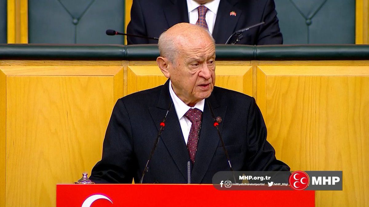 Milliyetçi Hareket Partisi için de şunu söylemek mümkündür: Yıkılmaz, yolda kalmaz bu dava, farz-ı muhal aksini iddia eden şarlatanlar olsa da; Hiçbir hain, hiçbir iç ve dış düşman da baş edemez Türklüğün mukadderat onuruyla, mukaddesat ruhuyla!