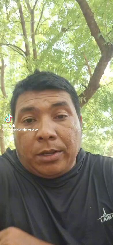 Hondureño se asoma a El Salvador y recibe una probadita de lo que pasa en nuestro país.