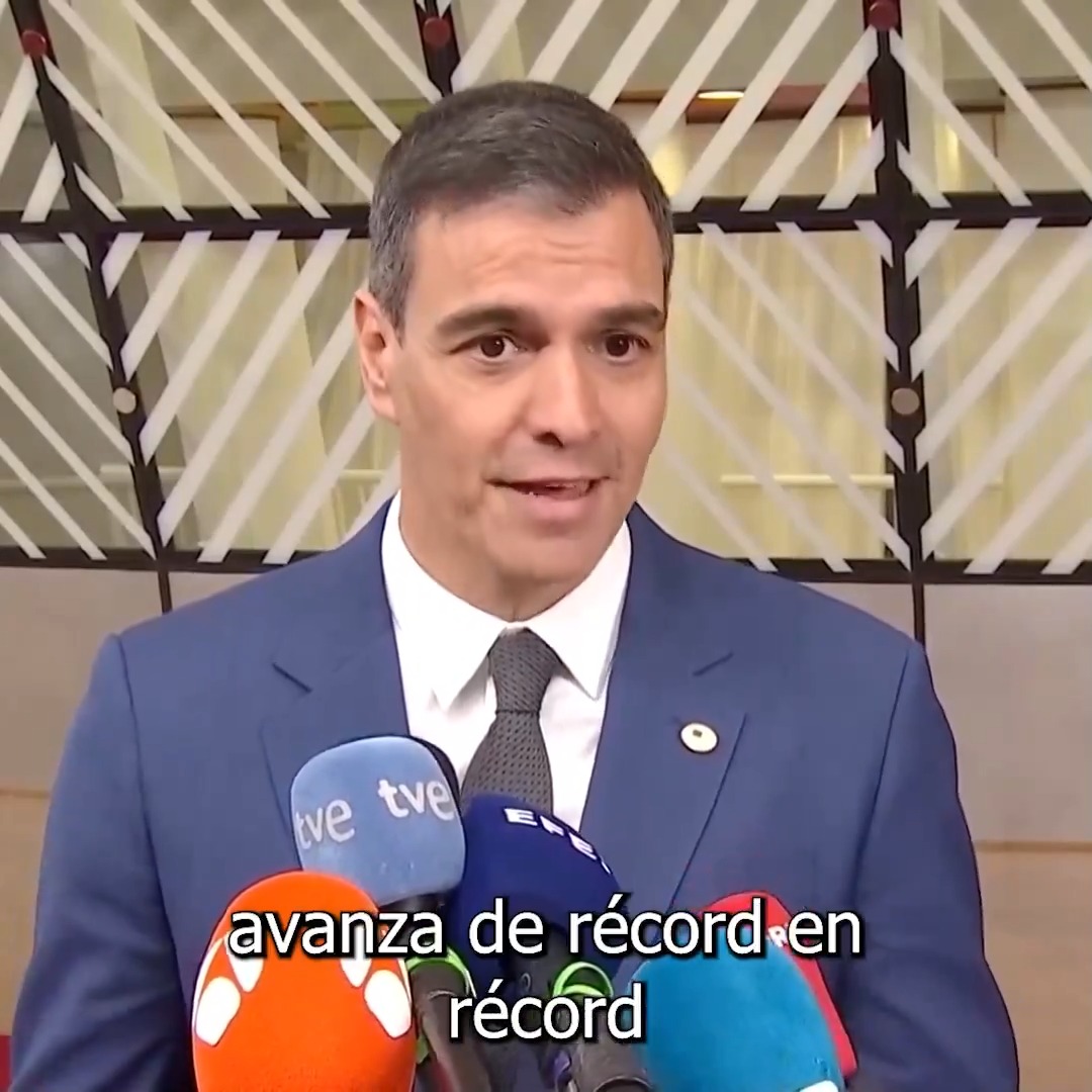 Los datos demuestran el buen desempeño de nuestra economía. España avanza de récord en récord. Un éxito de los trabajadores y trabajadoras, de los empresarios y de las instituciones públicas de nuestro país. Vamos en la buena dirección.