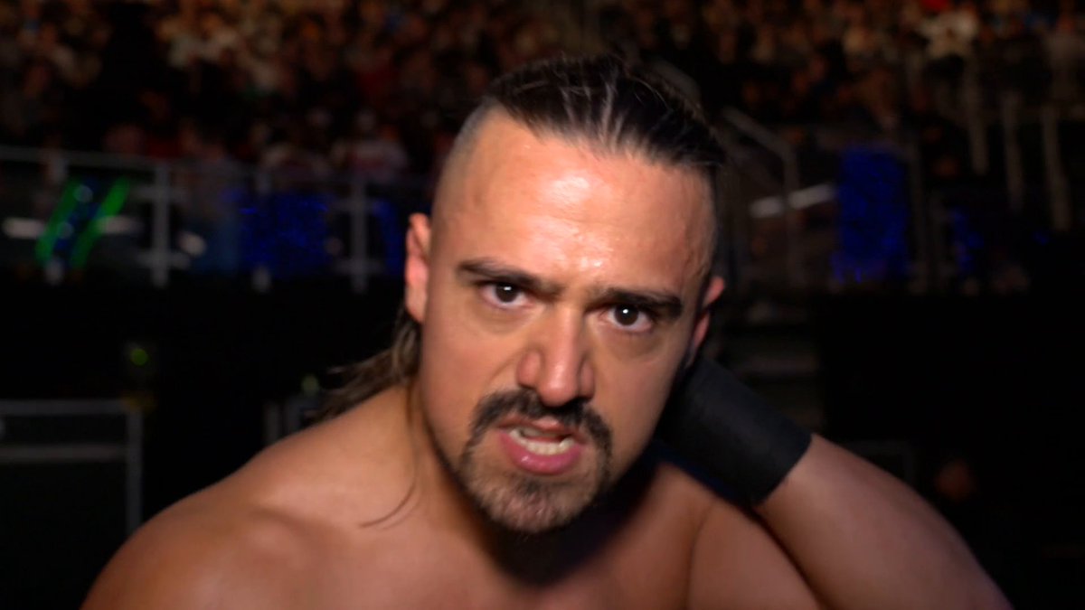 #WWESpeed may be tough, but Angel Garza is a fan! 🙌