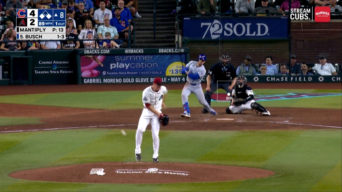 Intentionally walking someone to face Michael Busch? BOLD.