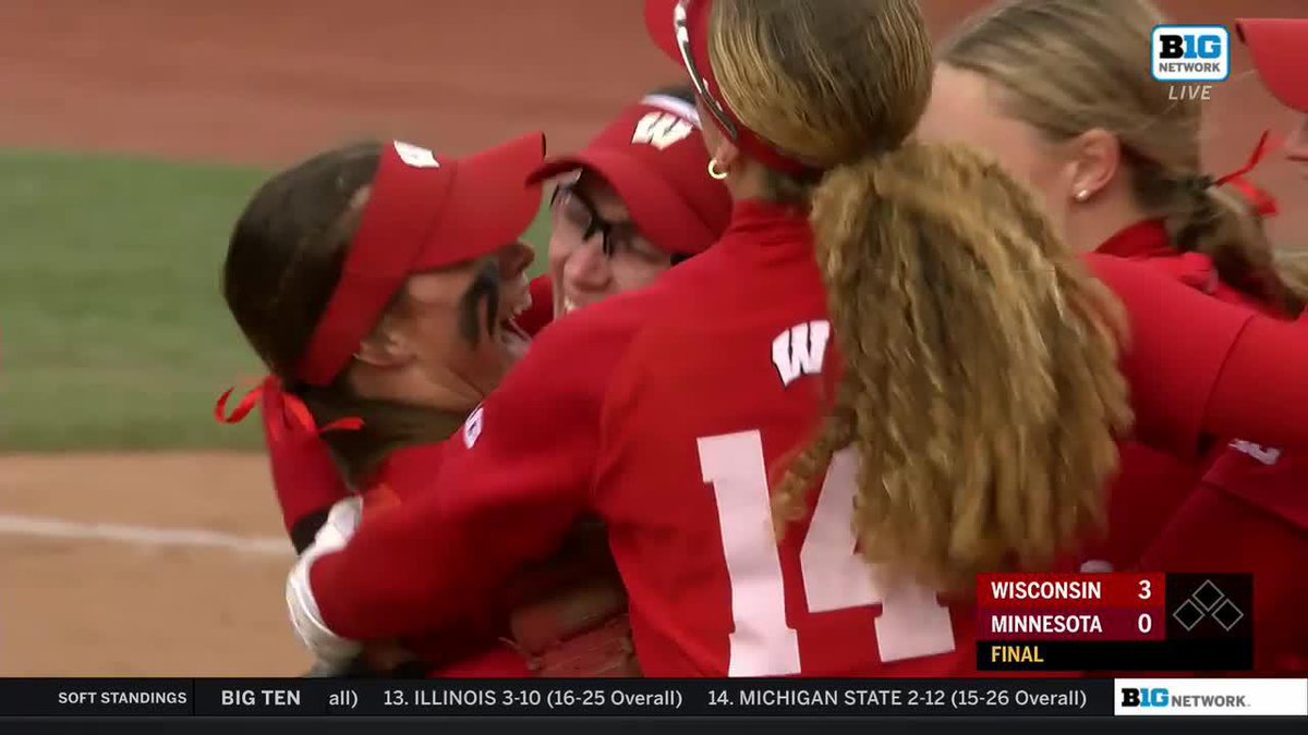 She did it! 🤯 Tessa Magnanimo tossed the 12th no-hitter in Wisconsin Softball history. Watch the final out. 👇
