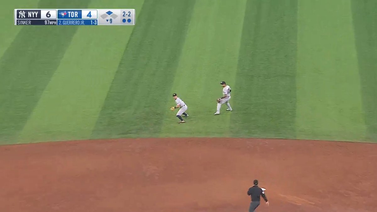 A nice play up the middle by Anthony Volpe secures the New York Yankees win!