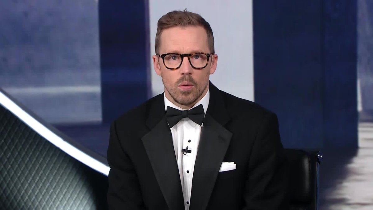 We mourn the loss of our colleague and the voice behind our NHL on TNT openers, promos and more, Gabe Patillo. Our thoughts are with his family and friends ❤️