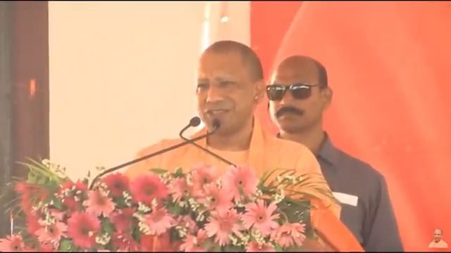 हम लोगों ने कहा कि 'दंगा पॉलिसी' नहीं चलेगी, 'विकास की पॉलिसी' चलेगी...