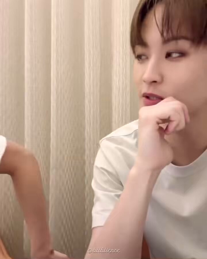 🐯Have you prepared anything special? 🐻I prepared “me” What about Mark? 🐯I prepared “Haechan” still a crazy ass line without context😭