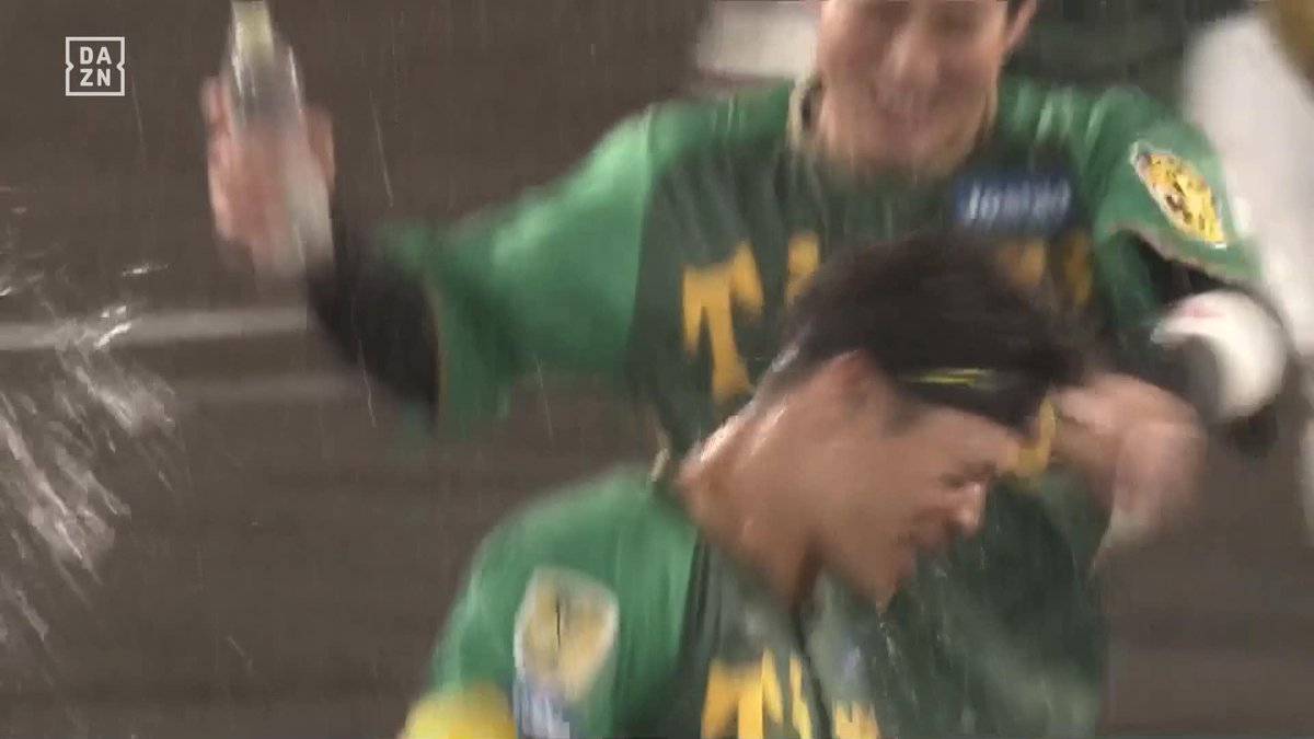 ／ 今季初のサヨナラ！ ＼ 決めたのは佐藤輝明 連夜のロースコアゲームを制し勝率5割復帰🙌 ⚾#プロ野球(2024/4/18) 🆚阪神×巨人 📱Live on DAZN #DAZNプロ野球