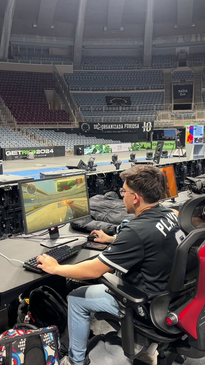 É #DIADEFURIA no Rio de Janeiro mais uma vez! 🇧🇷 Ainda hoje teremos a estreia da #FURIACS no GET Rio contra a 9z Globant!