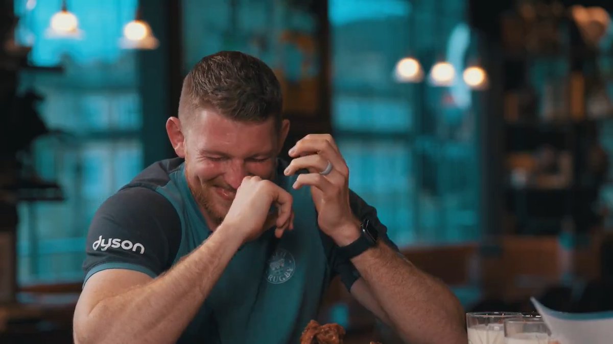 We 𝙖𝙡𝙢𝙤𝙨𝙩 felt bad getting the lads to participate in this one 😂🌶️ Bath Rugby players tackle the ultimate hot wingers challenge, with spicy forfeits bringing the heat to whoever cracks first! Think these boys can keep their cool? 👀 #HotWings | #Spicy | #SpicyFood
