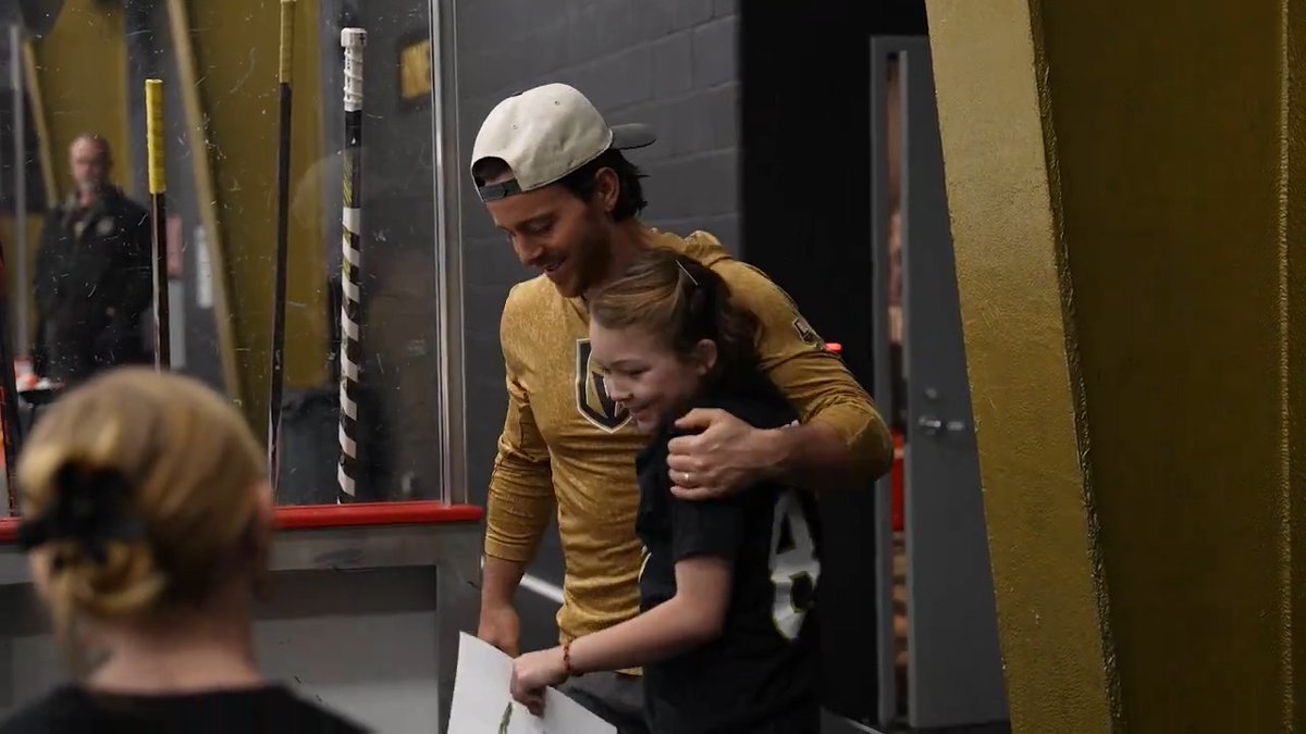 A special gift for a special fan, Annabelle! 🤗