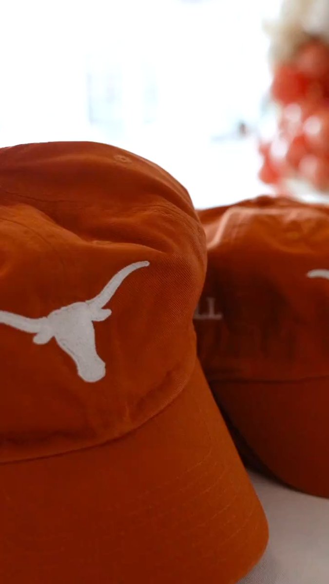 Welcome home fellas 🤘 @texaslonghorns x T-Association