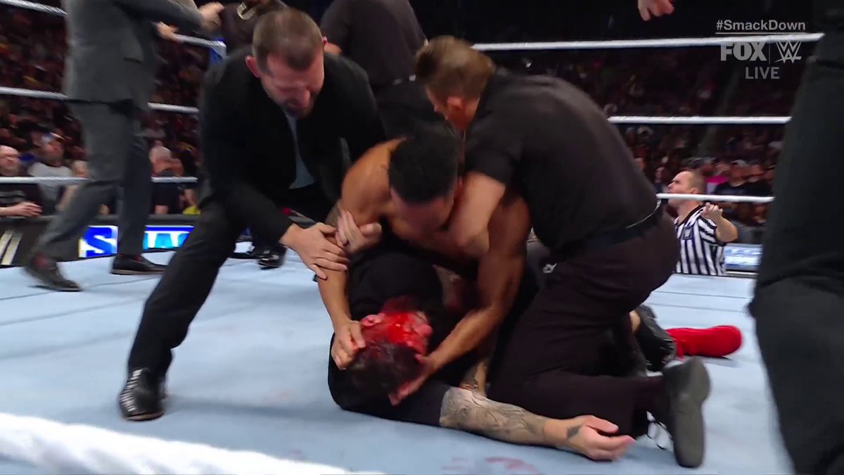 Kevin Owens left a bloody mess…WOW. #SmackDown