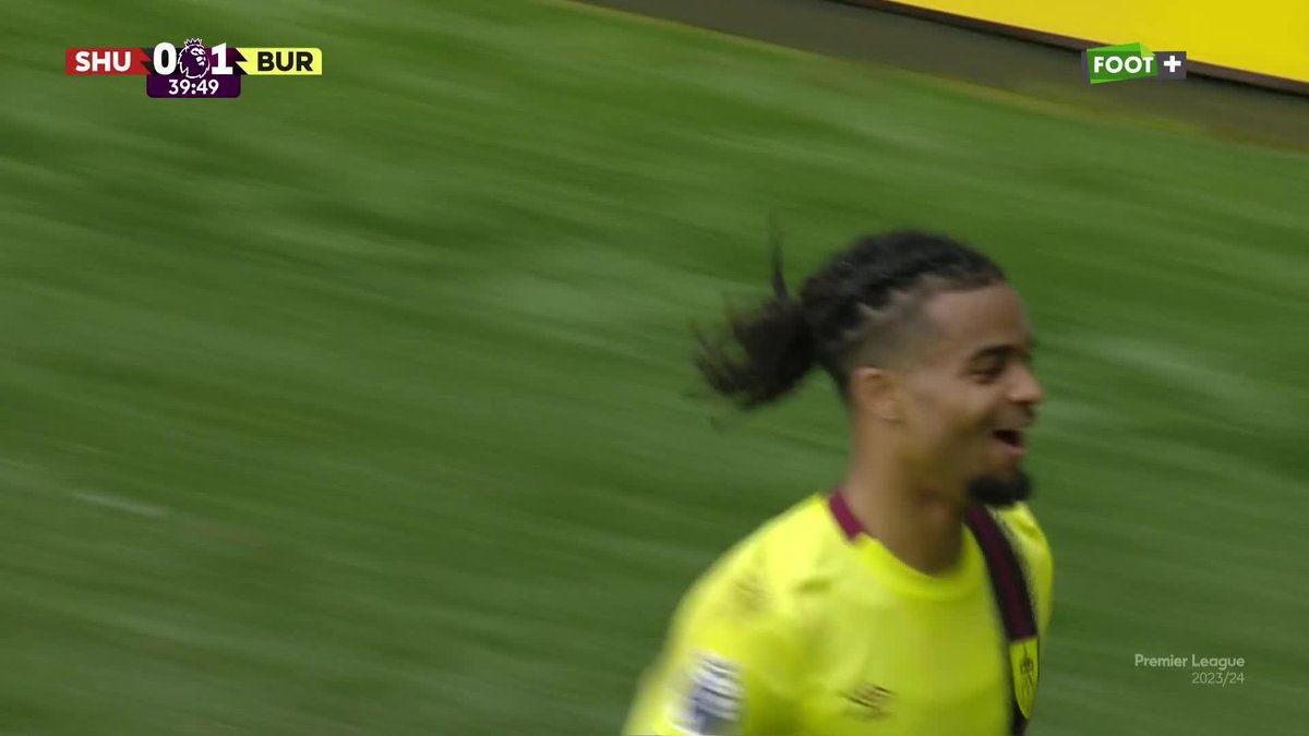 Le premier but de Lorenz Assignon en Premier League, et ce n'est pas le plus moche 👀 #SHUBUR | #PremierLeague