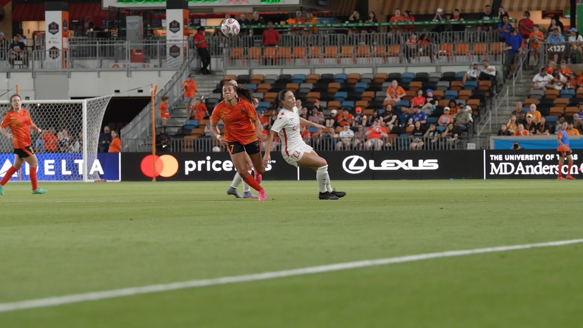Gracias Bombi por todo 🧡 Thank you Maria Sanchez for everything you’ve done for the Dash and the city of Houston 🤘
