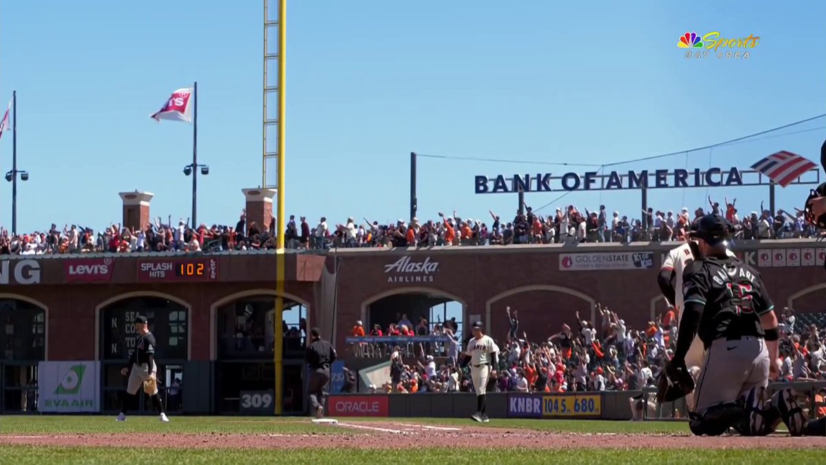 This angle of Bailey's homer 🤩