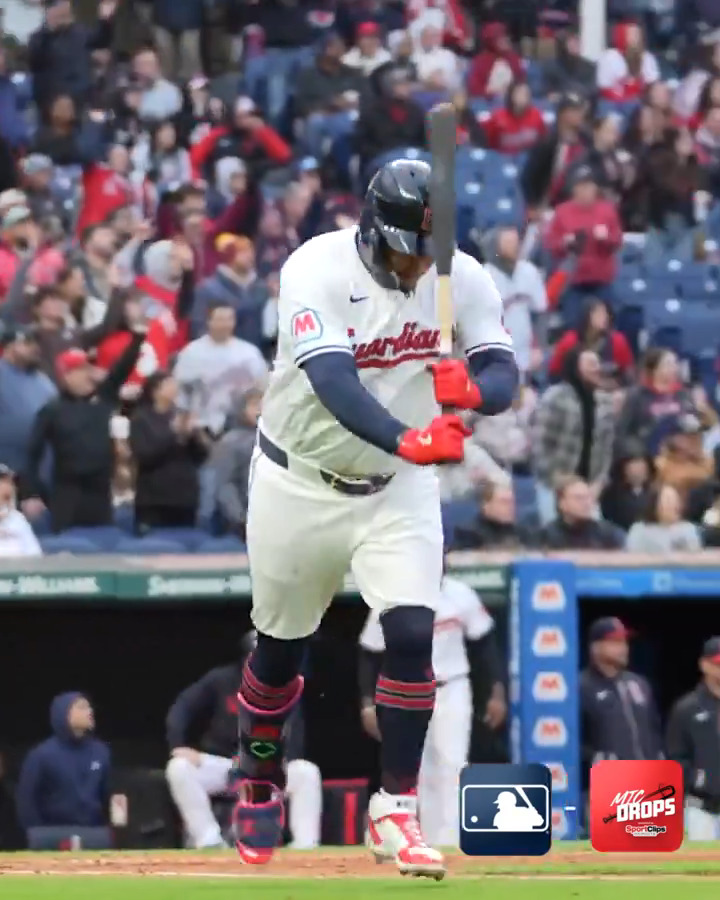 Bop It! (MLB x Sport Clips Haircuts)