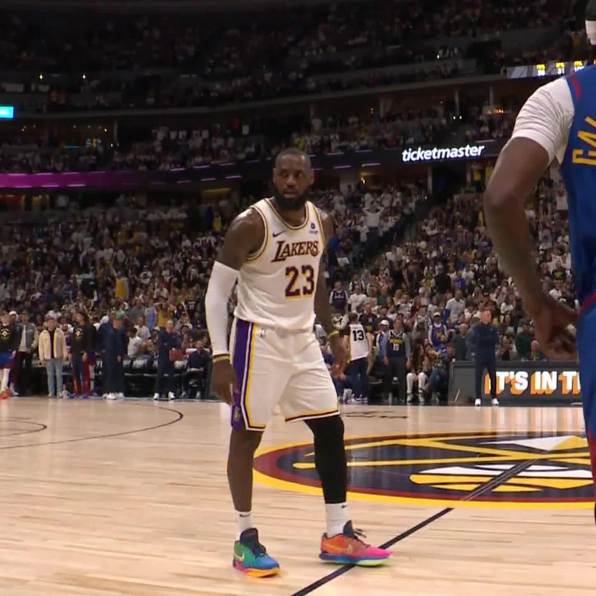 BRON FROM DEEP 😮 The staredown 😅