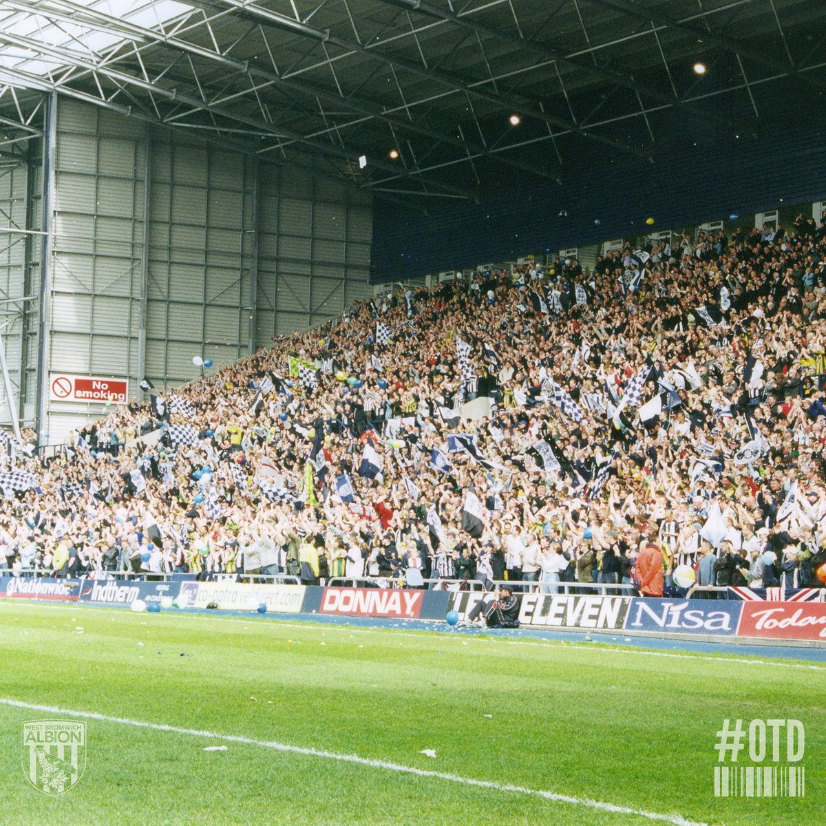 On this day in 2002… 🗓️ West Brom were promoted to the Premier League for the first time after beating Crystal Palace 2-0! 🤩💪 #WBA