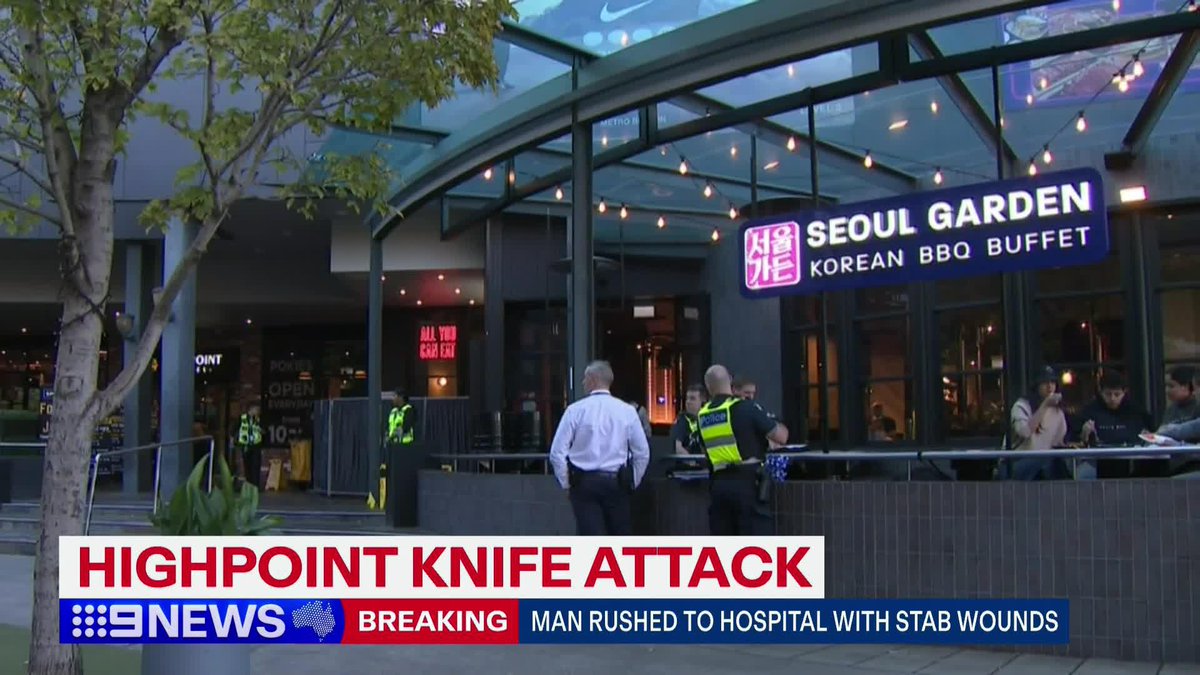 #BREAKING: There's been another stabbing incident, this time at the Highpoint Shopping Centre in Melbourne's west. @LauraTurner_9 #9News