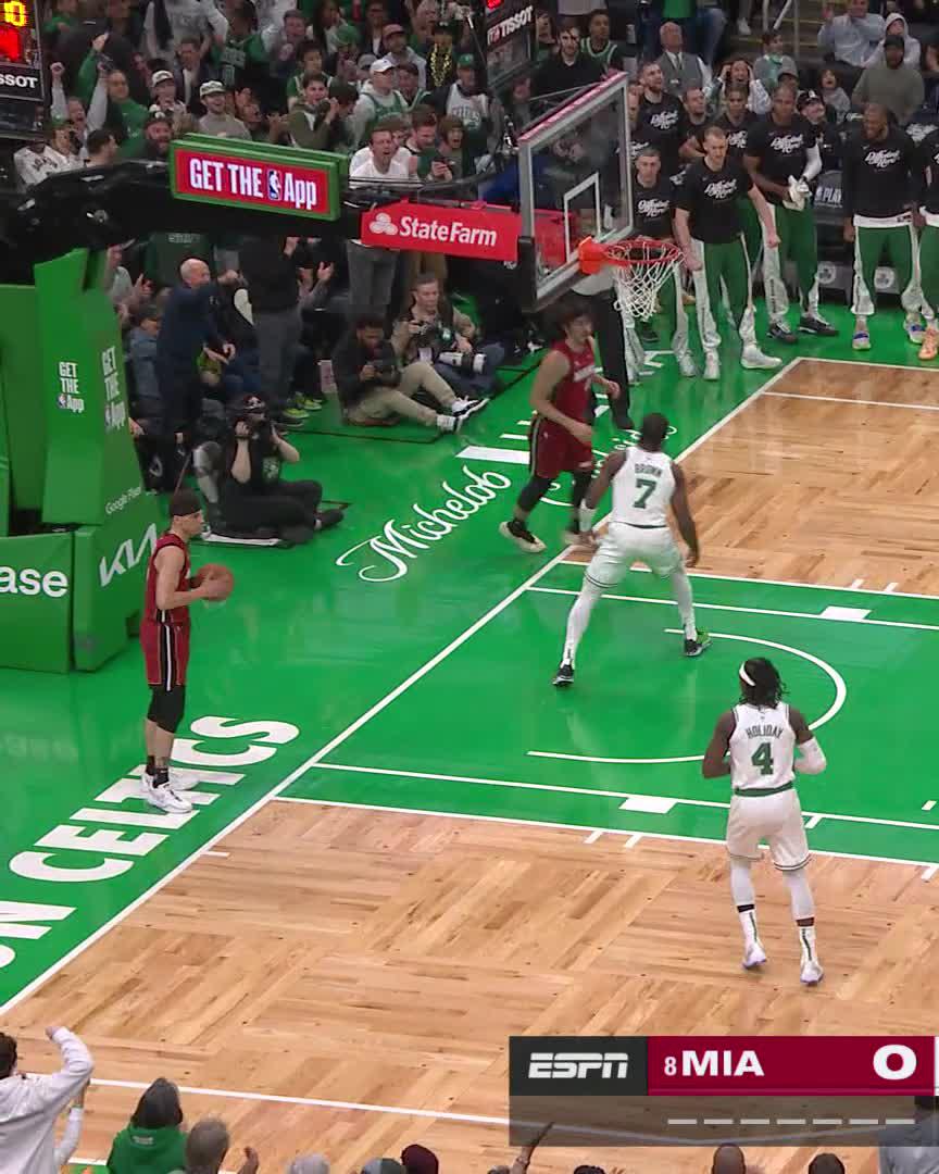 Just a nasty move from Jaylen