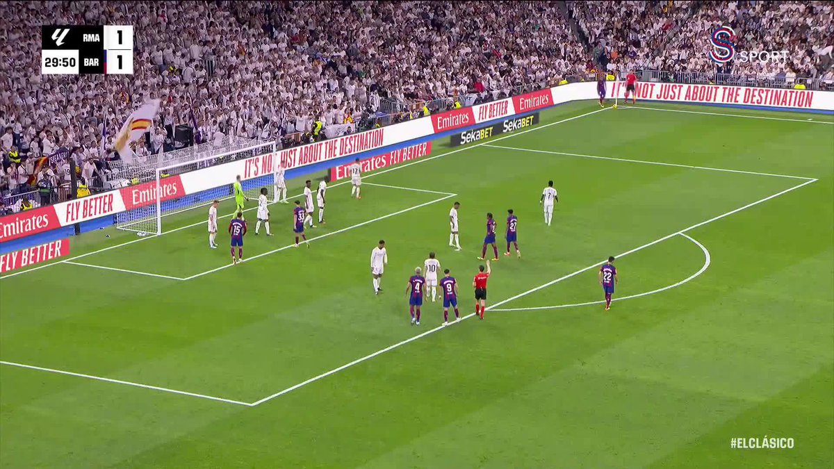 Real Madrid’e 3-2 yenilen Barcelona'nın kalecisi Ter Stegen: "Sözün bittiği yerdeyiz. Futbol için utanç verici bir gece."