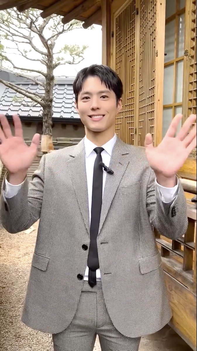 4月25日発売のUOMO6月号に 韓国の超人気俳優 パク・ボゴムさん表紙初登場！スペシャルメッセージが届きました！ #PR #CELINEHOMME #CELINEBYHEDISLIMANE #BOGUMXCELINE #uomo #parkbogum #celine