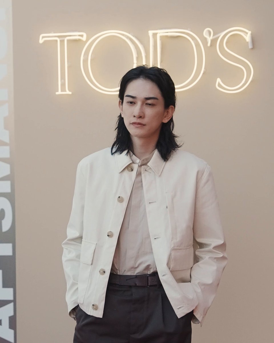 A unique experience in the beautiful city of Venice. Watch the video and follow our Friend of the House Keita Machida attending #Tods events honouring “The Art of Craftsmanship” exhibition and visiting Tod’s newly renovated Boutique. #TodsVenezia #TodsHeritage