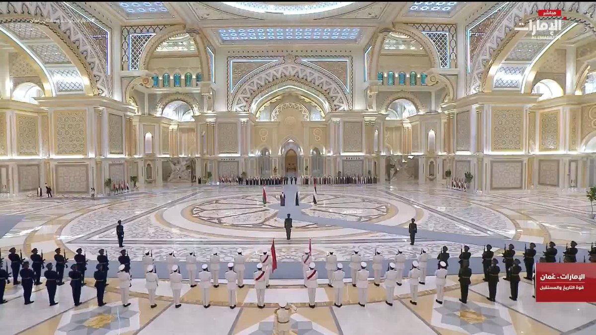 مراسم استقبال رسمية لسلطان عمان في قصر الوطن #الإمارات_ترحب_بسلطان_عمان
