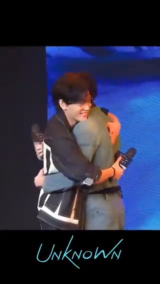 #UnknownFanParty I can't help but smile because they are too sweet🥰 #UnknownTheSeries #ChrisChiu #Xuan #YOUKU #优酷
