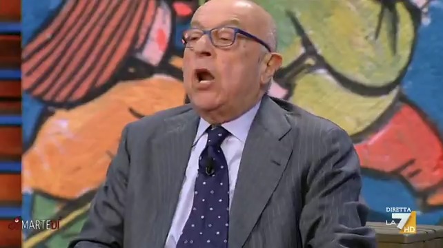 Magliaro fa coming out fascista: "Sì, lo sono. E allora? Chiama i carabinieri?" Poi incalzato "Sono affari miei" "Se io mi dichiaro fascista è un'opinione che ho" #dimartedi