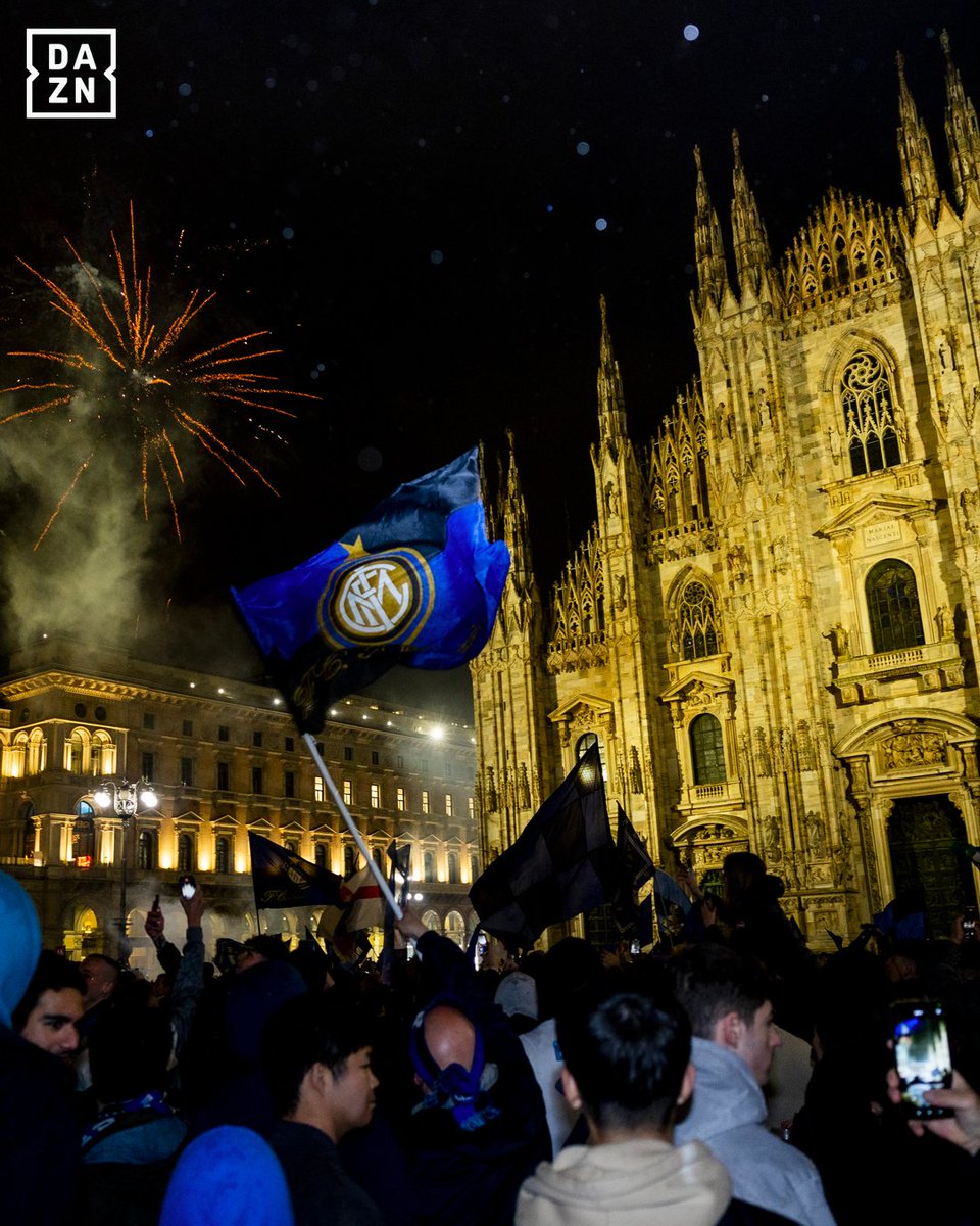 ๐ท๐๐๐๐๐ ๐ซ๐๐๐๐ ๐๐๐ ๐ฅ๐๏ธ La festa dei tifosi dell'Inter a Milano ๐๐ #Inter #Interstellar #DAZN