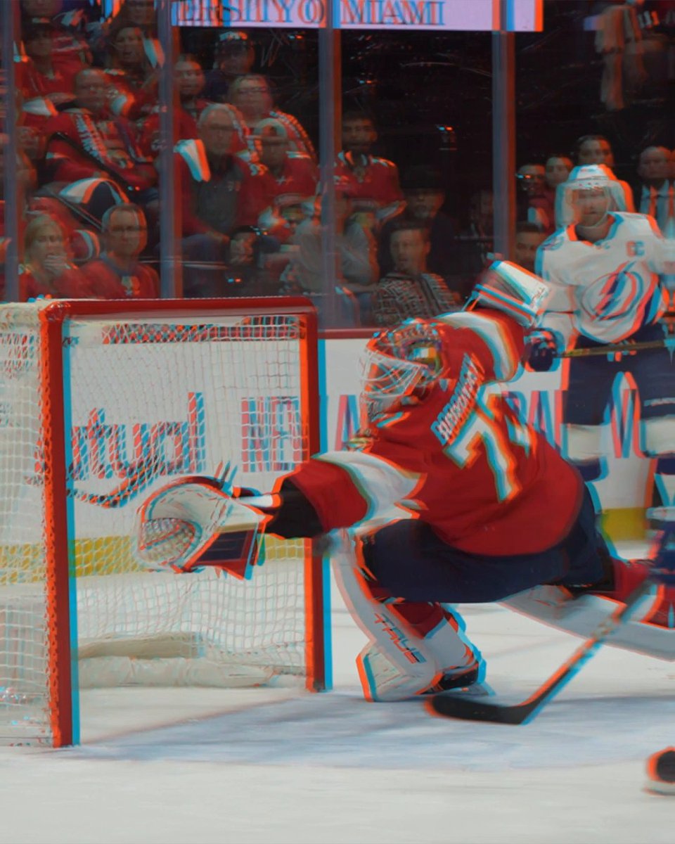 We simply cannot stop watching this Sergei Bobrovsky save. 😻 #StanleyCup Catch Game 3 of the Florida Panthers vs. Tampa Bay Lightning tomorrow at 7p ET on NHLonTNT (TBS), HBO Max Sports, Sportsnet, and TVA Sports!