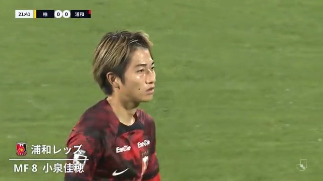 両利きの頭脳派プレーヤーは今日も誰よりも走り、闘う。すべては勝利のために #No8 #小泉佳穂 𝙉𝙀𝙓𝙏 𝙈𝘼𝙏𝘾𝙃 J1リーグ 第10節 vs 名古屋グランパス 🗓️4/28(日) 🕒15:00 📍#埼玉スタジアム ⚽️試合情報 #urawareds #浦和レッズ #WeareREDS #Jリーグ