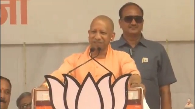 अब हम लोग मथुरा की तरफ प्रस्थान कर रहे हैं...