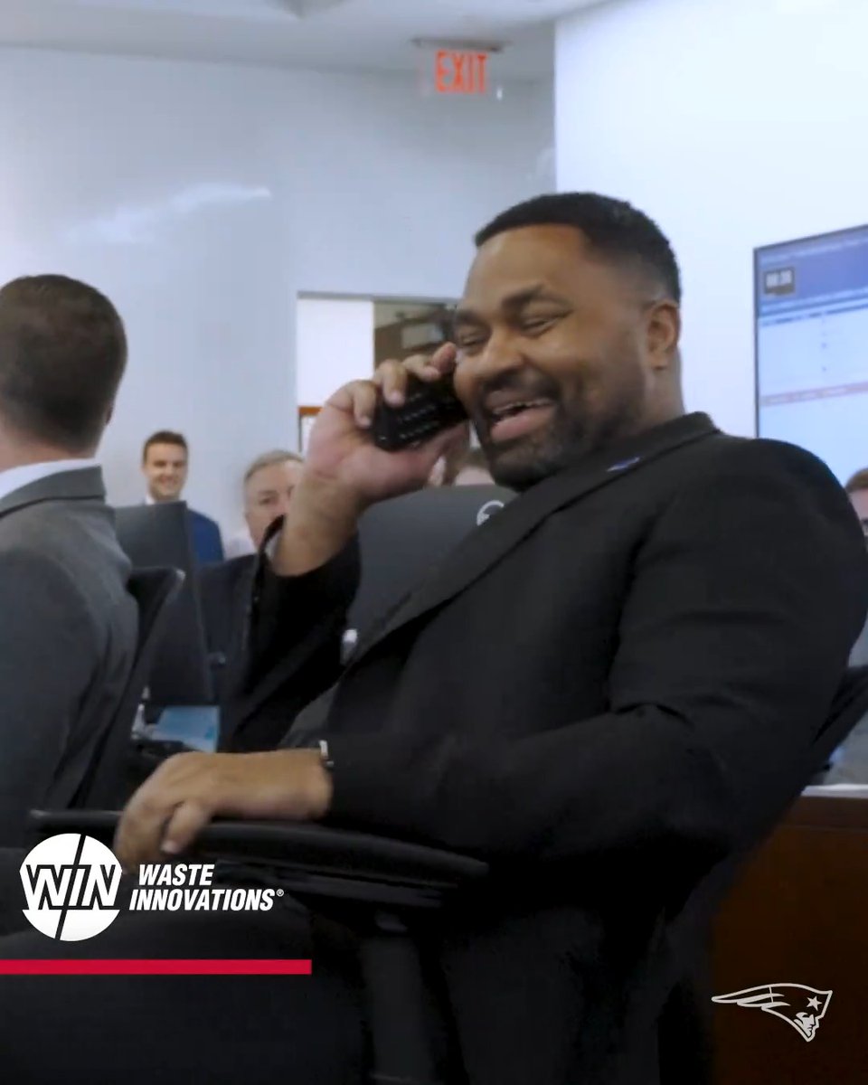 Maye-king the pick. Inside the draft room as the Patriots select Drake Maye.