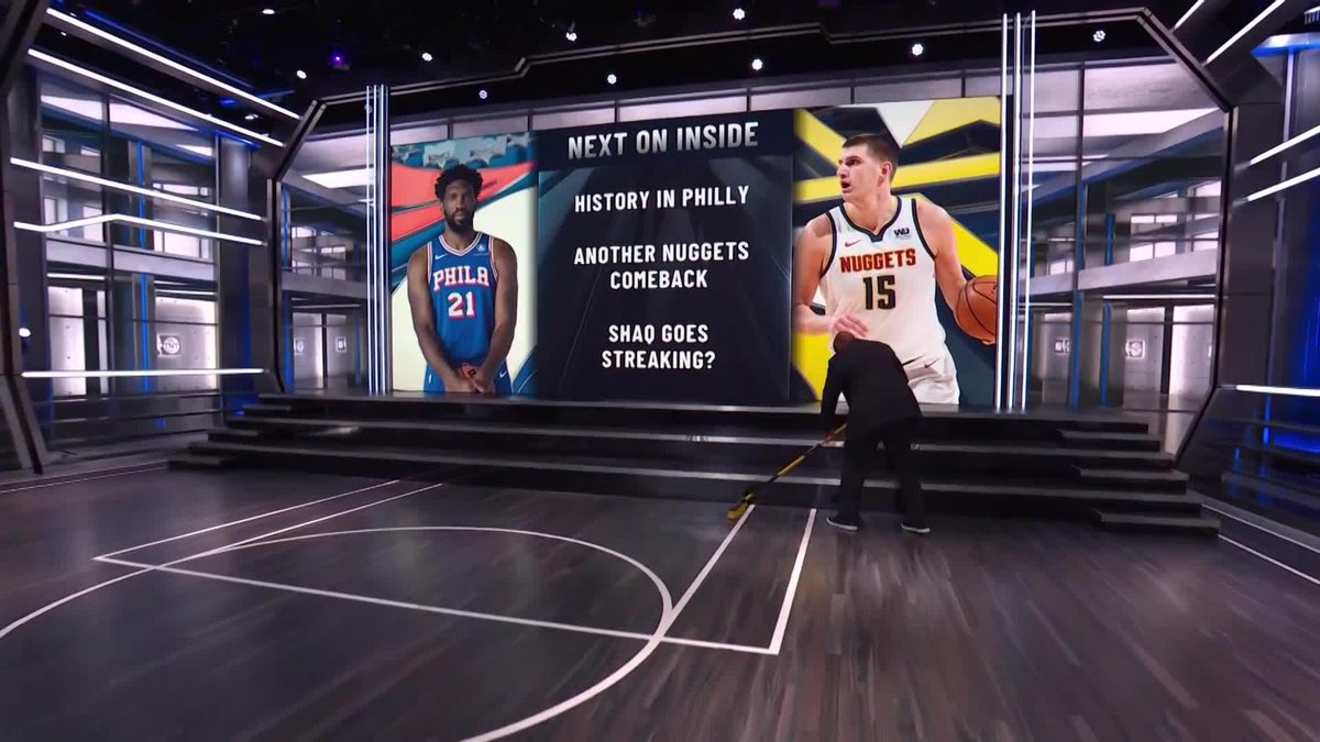 Chuck brought out the broom after Lakers/Nuggets 🧹🧹🧹