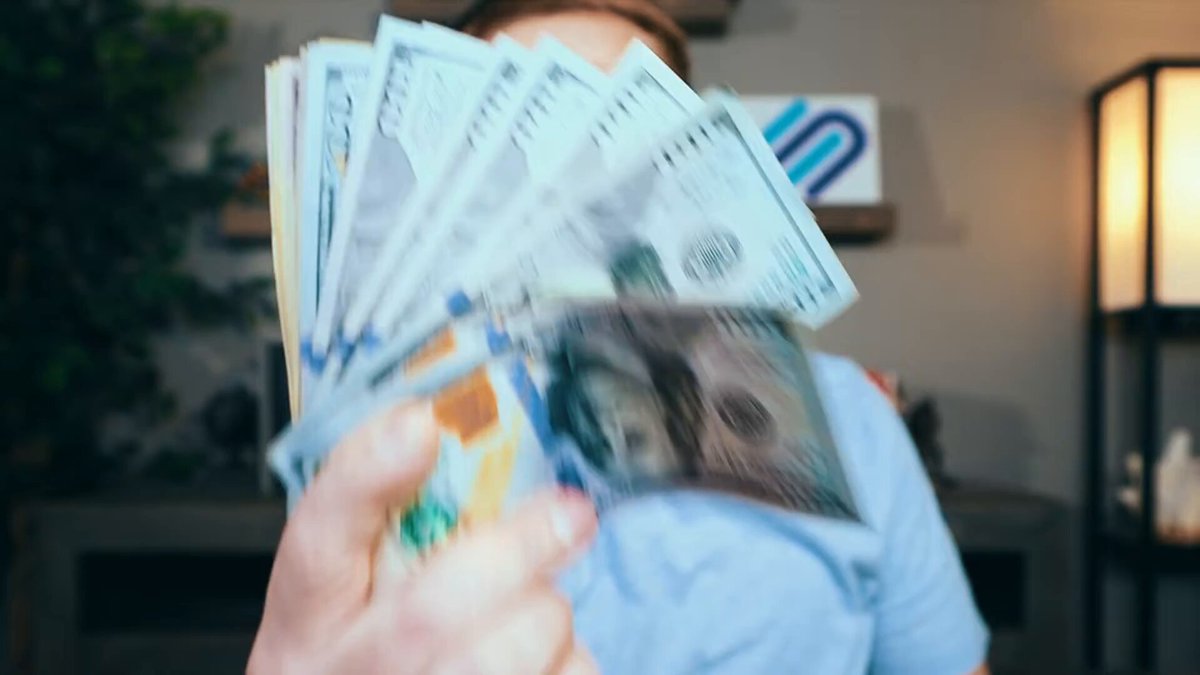 利用AI建站获取SEO流量的比赛！ 看看他们是怎么玩的！