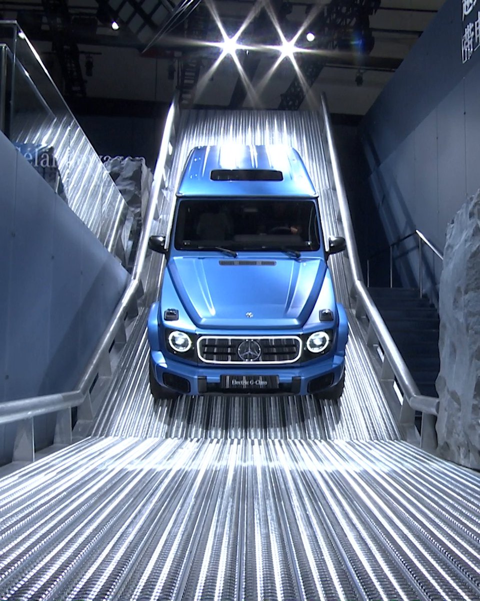 For the world premiere of the all-new #ElectricGClass, we moved the Schöckl mountain on a slightly smaller scale from Graz to China. [Mercedes-Benz G 580 mit EQ Technologie | Energieverbrauch kombiniert: 30,3-27,7 kWh/100 km | CO₂-Emissionen kombiniert: 0 g/km | CO₂-Klasse: A]
