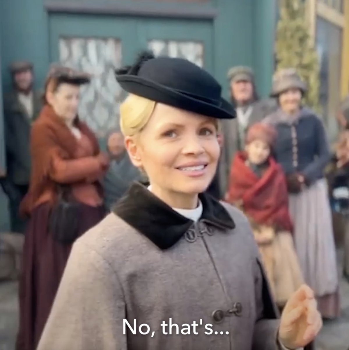 That’s a wrap on filming Season 5! Our very own #MissScarletPBS aka Kate Phillips has a very important introduction to make… If she can find him on set 🧐