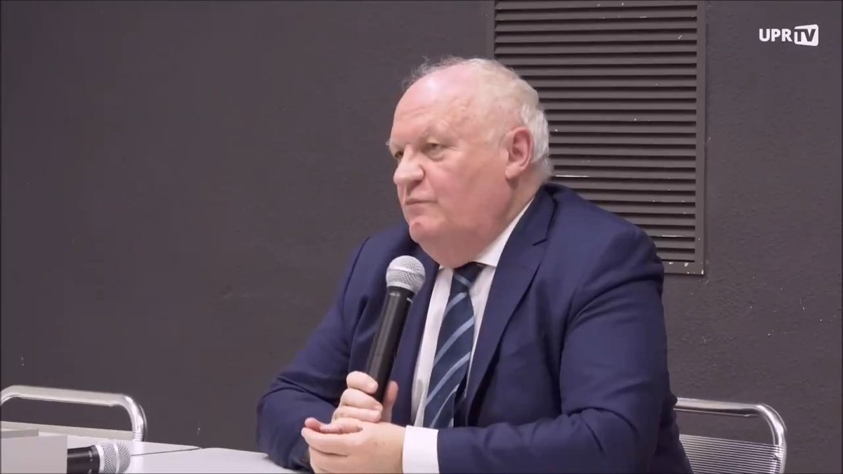 « Il y a des instituts qui balancent des sondages alors qu'il n'y a jamais eu de sondage : c'est de l'arnaque pure ! Ils se réunissent et disent : « Bon, un tel, on lui mettre ça. » Comme ça ! LES SONDAGES : C'EST DE L'ESCROQUERIE ! » François Asselineau 🇫🇷 #Européennes2024 #Frexit
