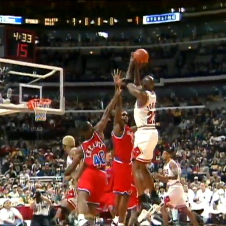 27 YEARS AGO TODAY 🐐 Michael Jordan scored 20 of the Bulls last 23 points in a Game 2 win vs the Bullets 55 PTS | 22/35 FG | 10/10 FT | 1/2 3PT