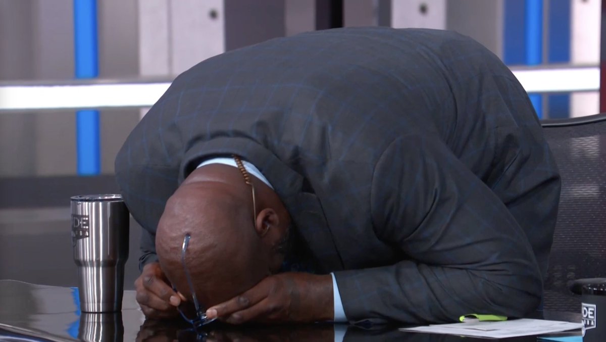 Chuck’s had it with the Pelicans 💀