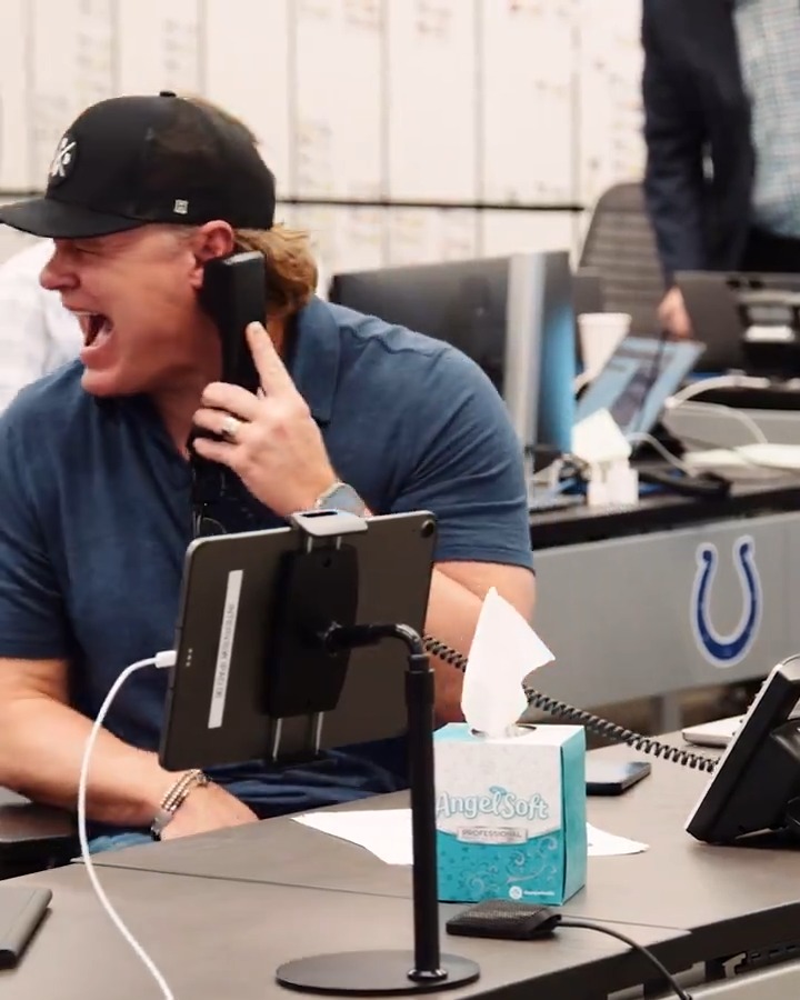 No, Jonah Laulu, this isn’t a prank call. 😂 More highlights on