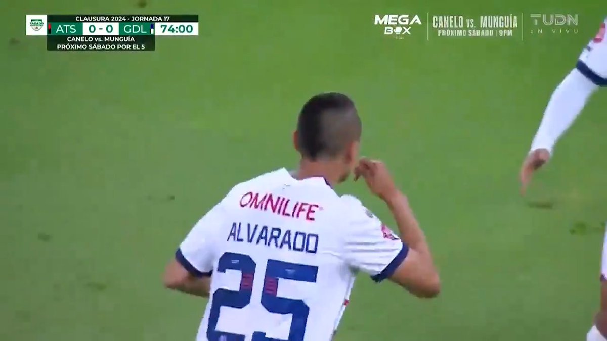 🔥¡LO CANTÉ YO! ¡LO CANTÓ TODO EL JALISCO! ¡LO CANTÓ TODO MÉXICO! 🔥 CHIQUETE ASISTIÓ DE LARGA DISTANCIA A ROBERTO Y 'PIOJO' NO SE LA PENSÓ DOS VECES PARA SACAR EL ZURDAZO Y MARCAR UN AUTÉNTICO GOLAZO 🐐
