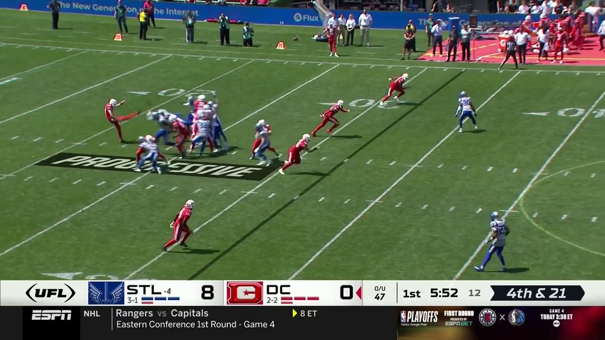 BLOCKED PUNT‼️ St. Louis Battlehawks ball 🤯