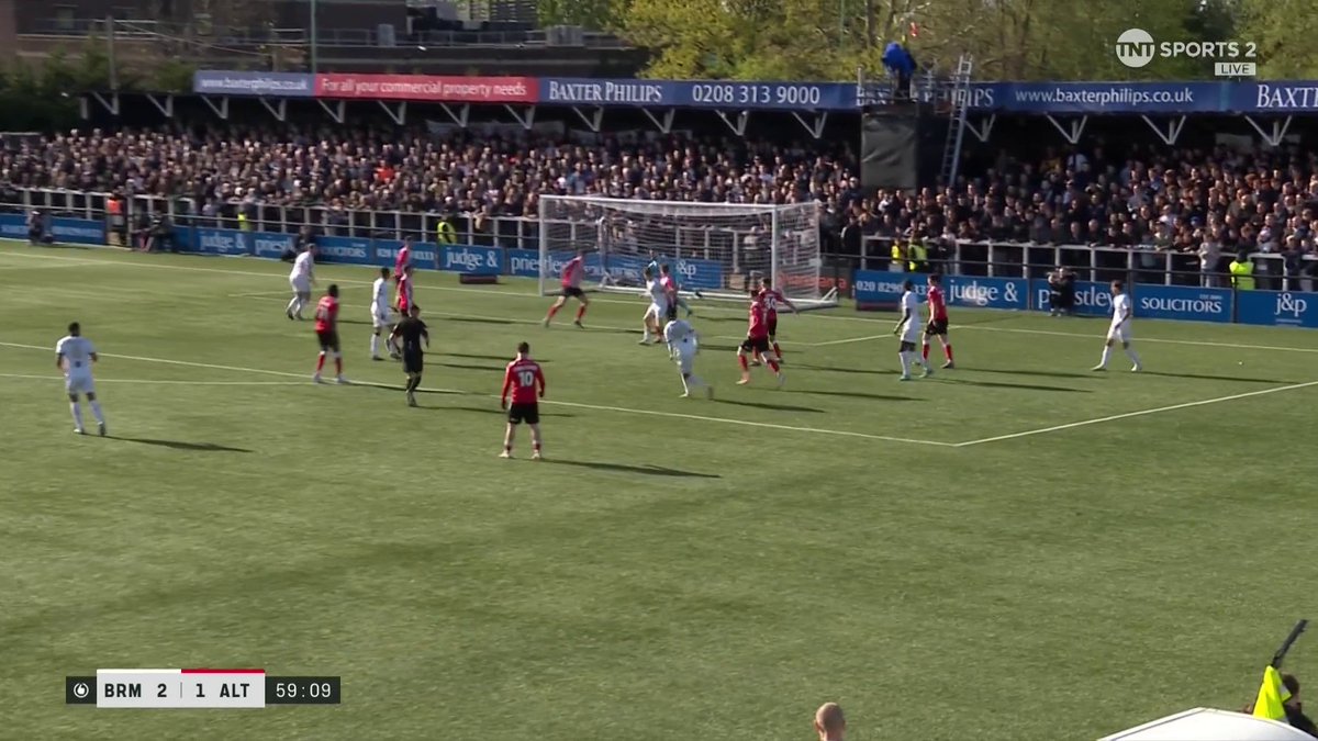 𝐓𝐡𝐫𝐞𝐞 𝐠𝐨𝐚𝐥𝐬 𝐢𝐧 𝐧𝐢𝐧𝐞 𝐦𝐢𝐧𝐮𝐭𝐞𝐬! ⏱️ MYLES WESTON - WHAT A GOAL 🔥 📺 Watch the Vanarama National League Playoff Semi-Final LIVE on TNT Sports 2